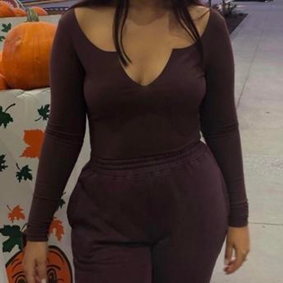 ✨Meshki Bodysuit - Picture 4 of 4